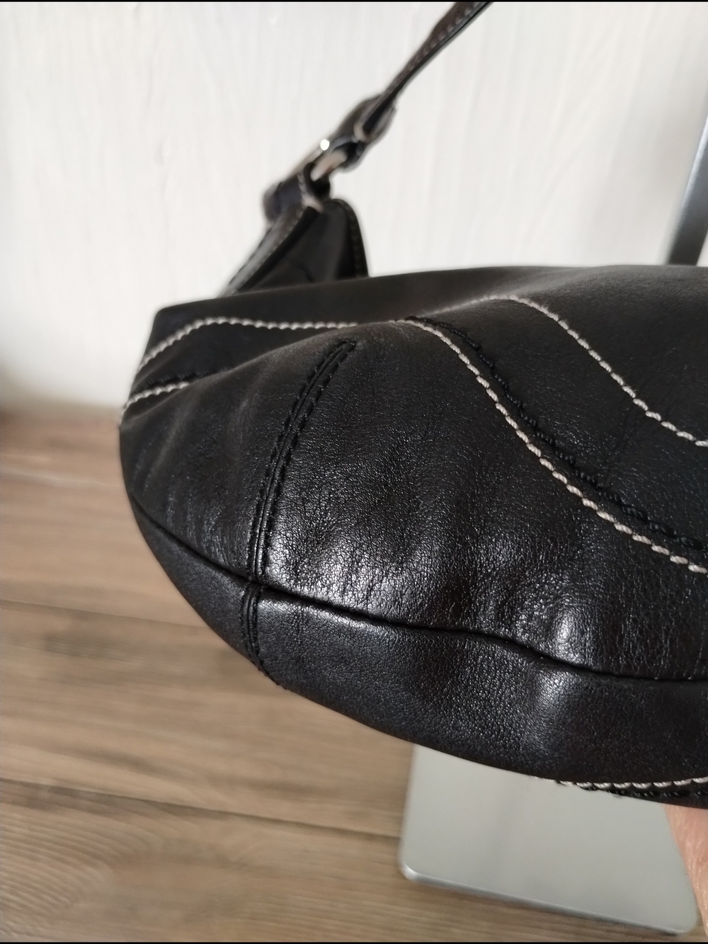 Vintage Coach Soho Hobo Shoulder Bag - Picture 9 of 16